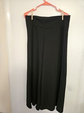 Bella Flore Black Wide-Leg Pant
